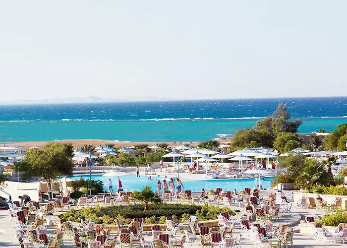 Otel Coral Tiran 4*