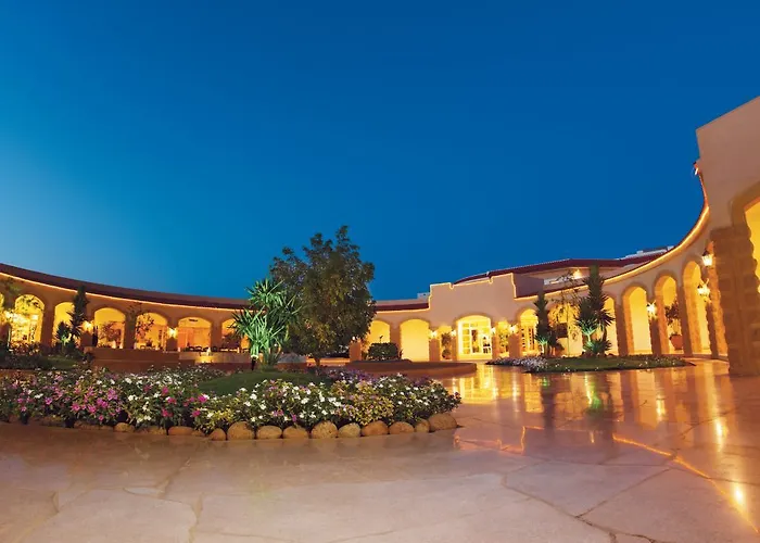 Coral Tiran Otel 4*