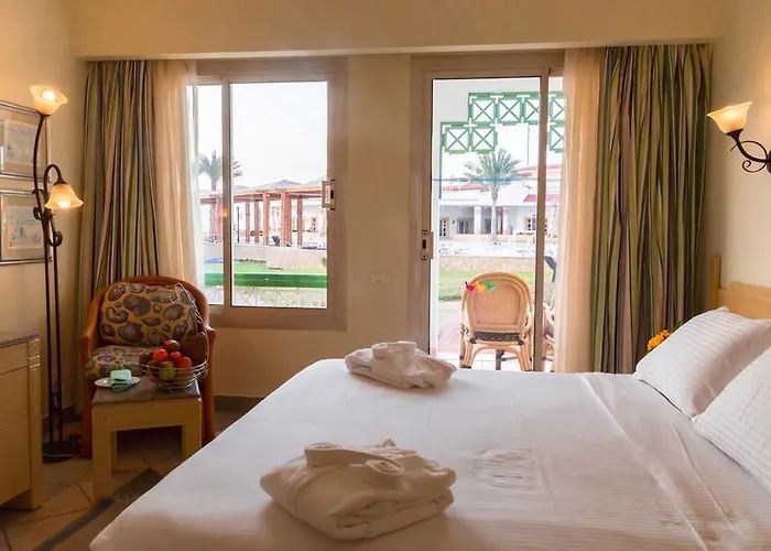 Coral Tiran Otel